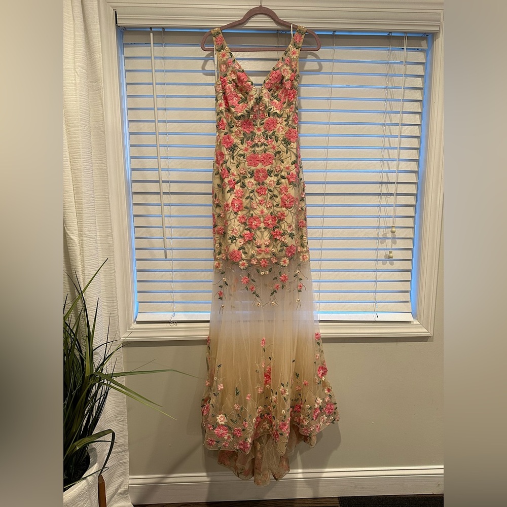 Sherri hill floral gown